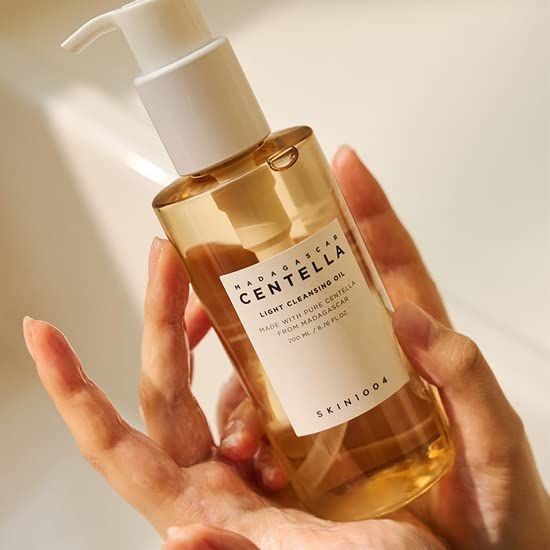 SKIN1004 MADAGASCAR CENTELLA LIGHT CLEANSING OIL 200ML