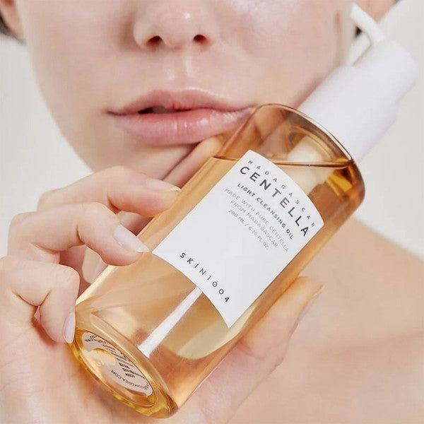 SKIN1004 MADAGASCAR CENTELLA LIGHT CLEANSING OIL 200ML
